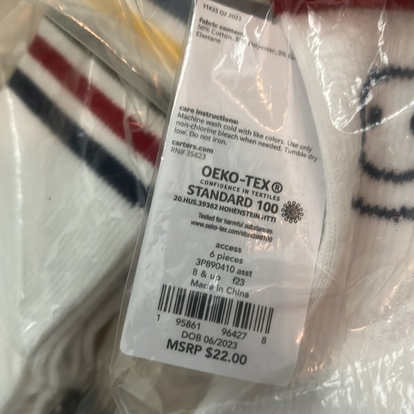 💕HP💕NWT! Carter’s 6 pack white socks - size 8 & up - Picture 4 of 4